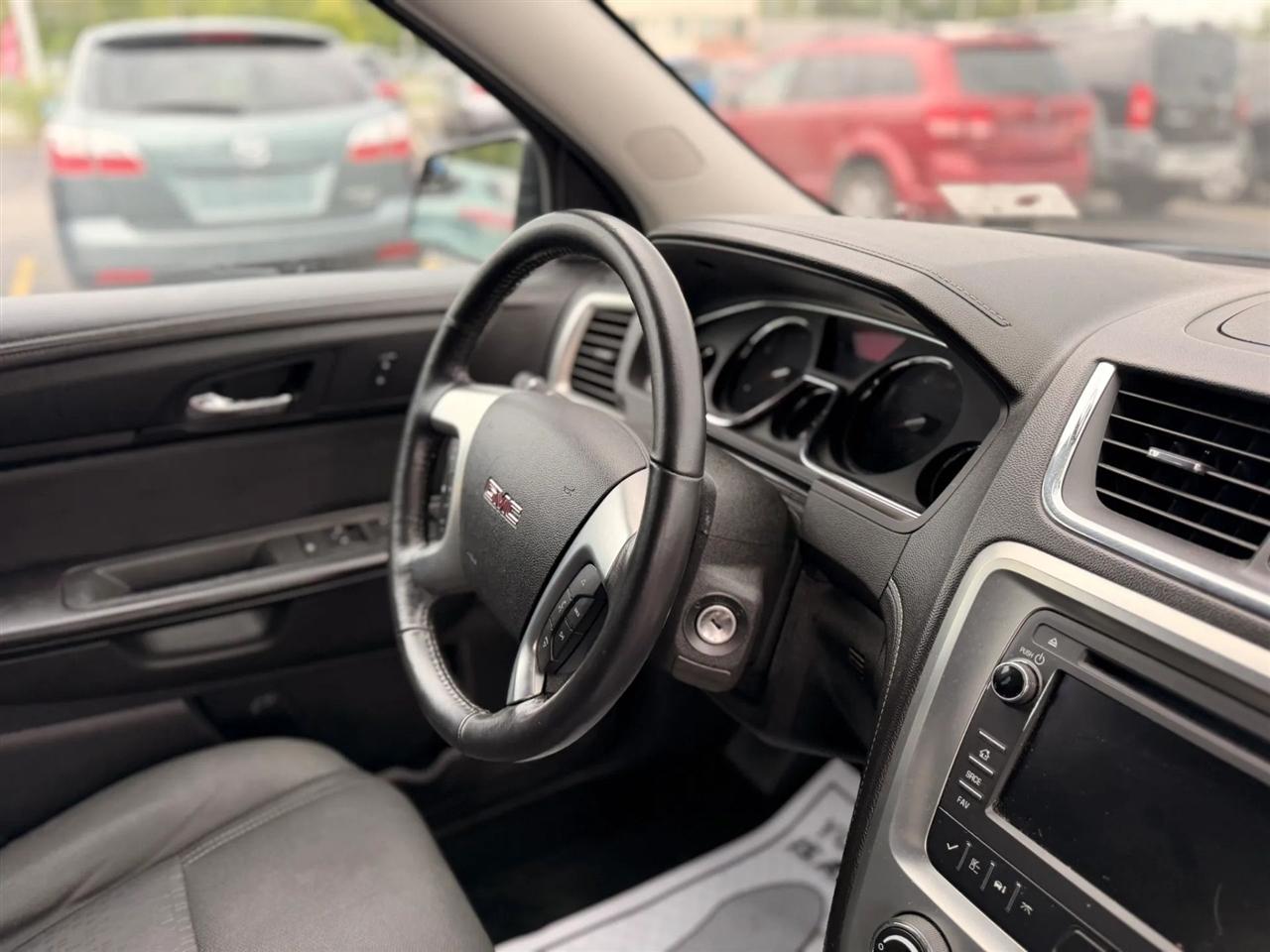 GMC Acadia SLE-2 FWD 2013