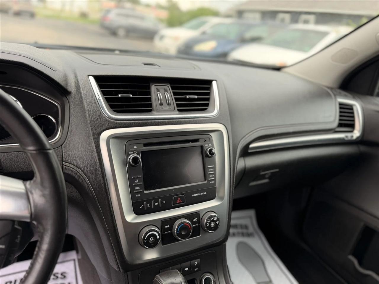 GMC Acadia SLE-2 FWD 2013