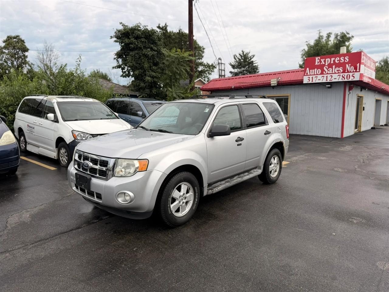 Ford Escape XLT FWD 2010