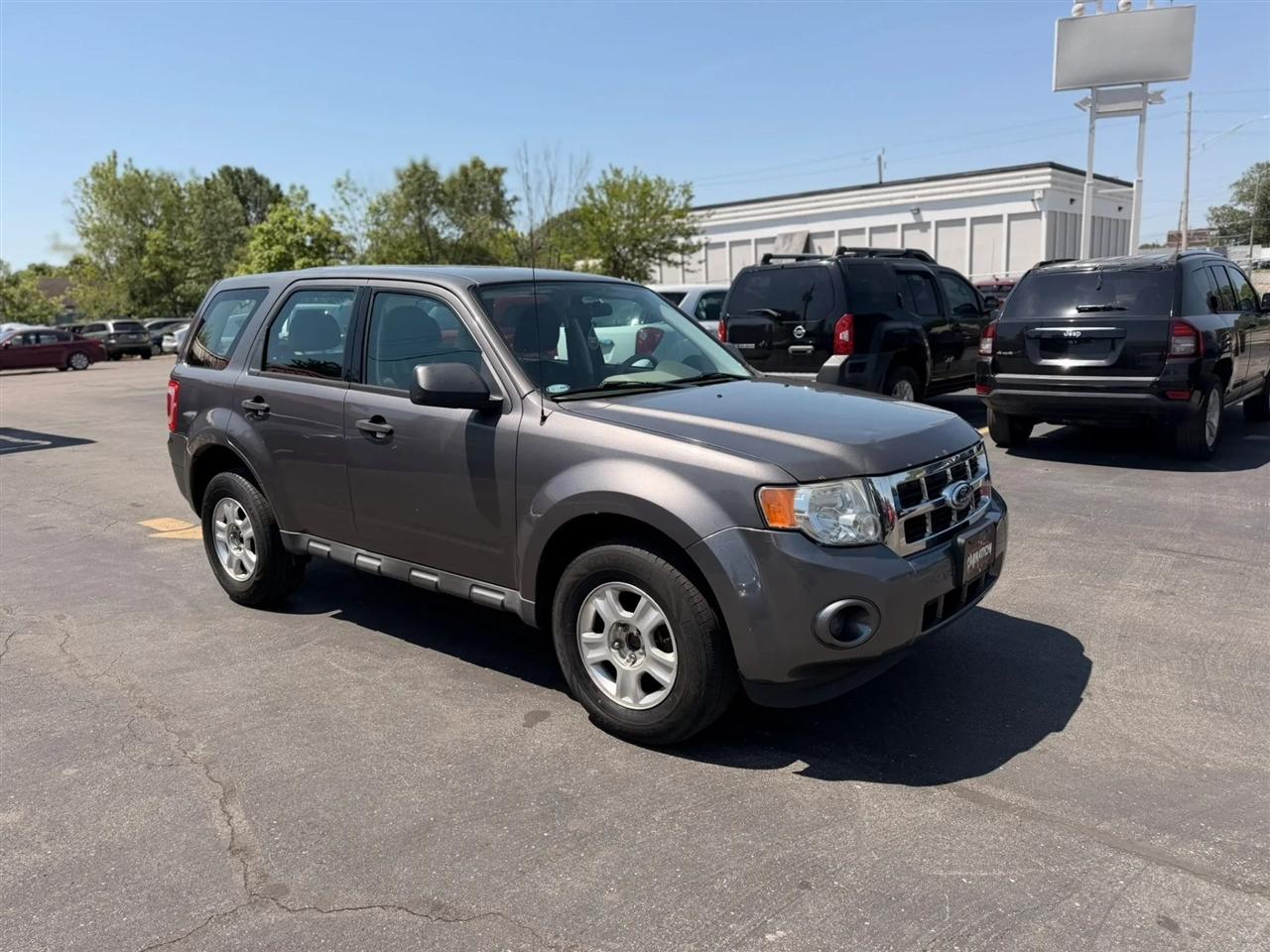 Ford Escape XLS FWD 2012
