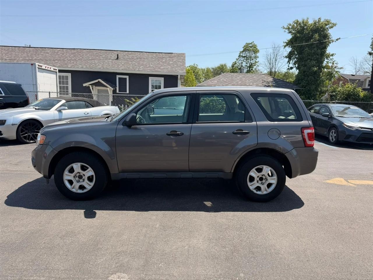 Ford Escape XLS FWD 2012