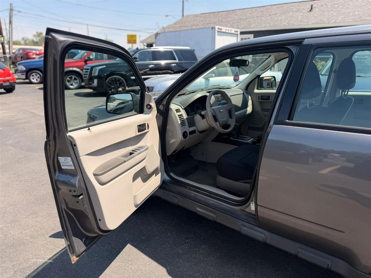 Ford Escape XLS FWD 2012