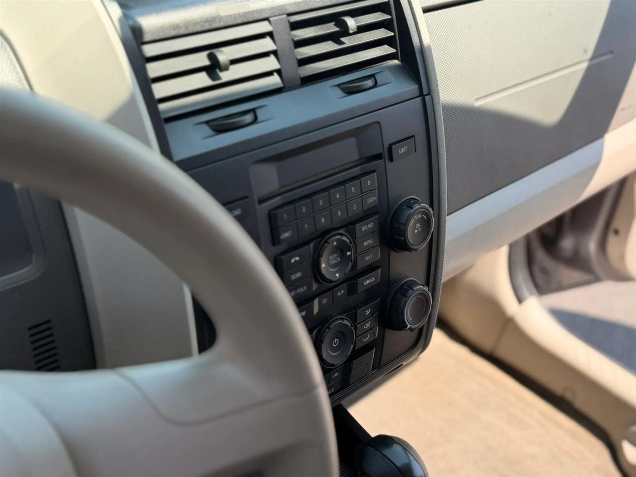 Ford Escape XLS FWD 2012