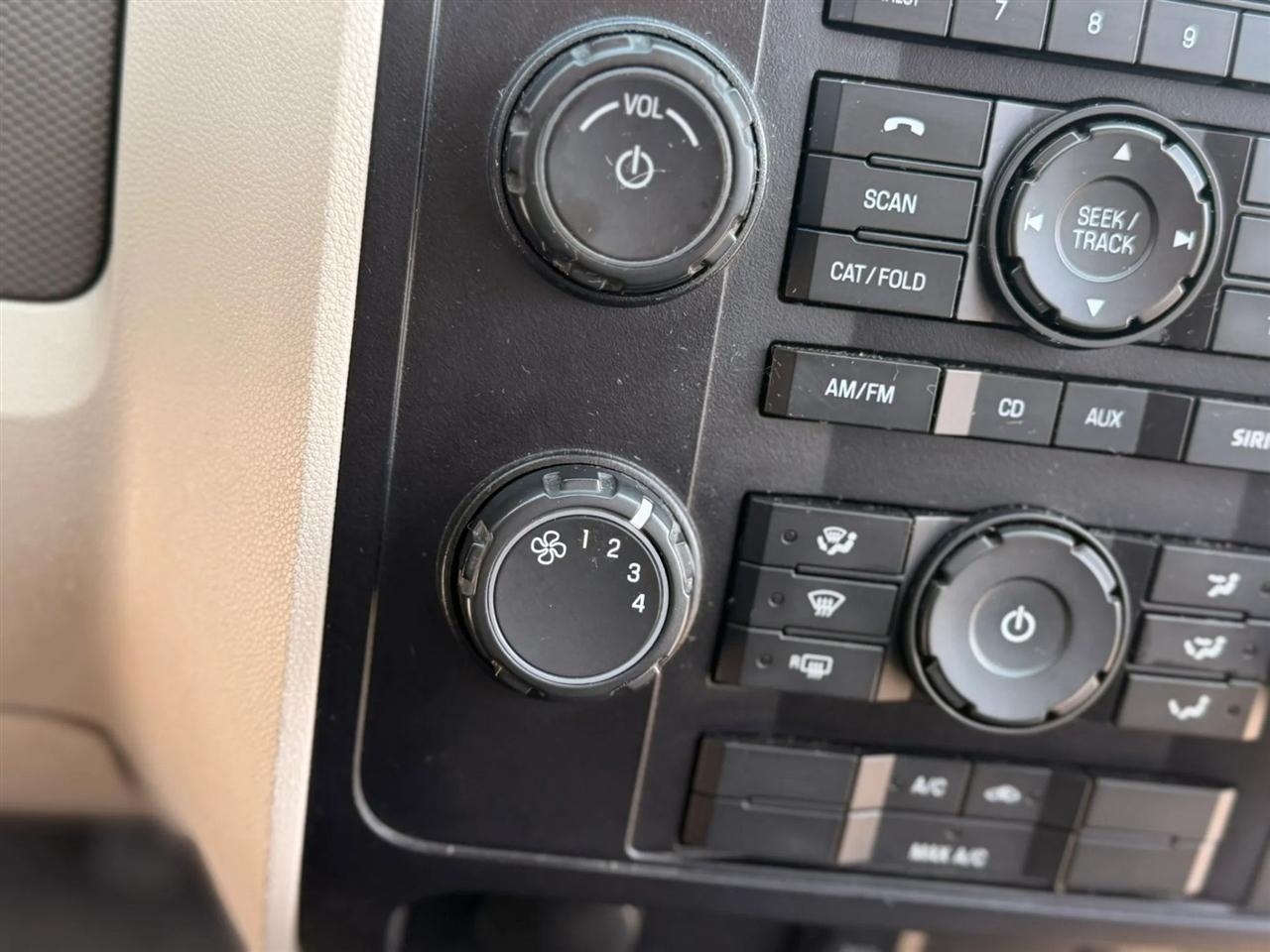 Ford Escape XLS FWD 2012