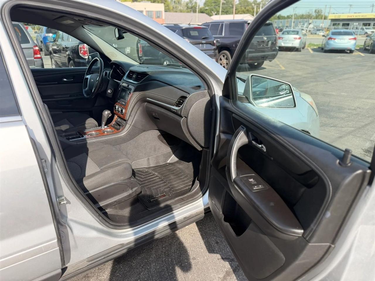 Chevrolet Traverse 2LT AWD 2014