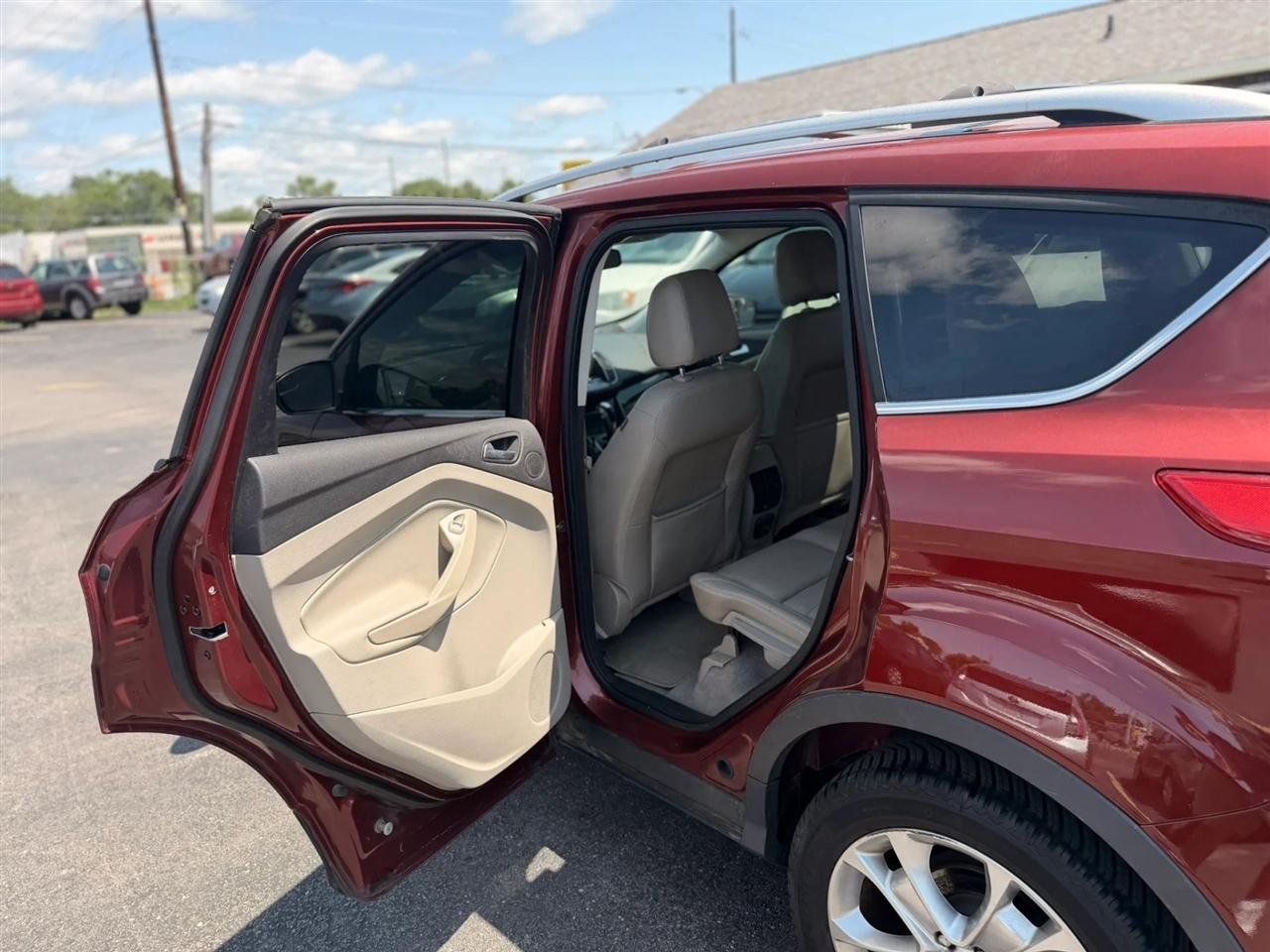 Ford Escape Titanium FWD 2014