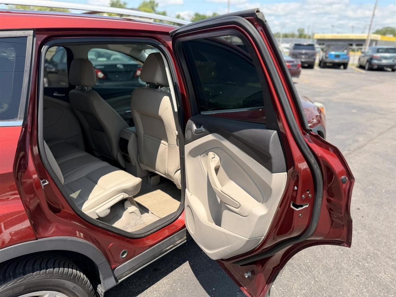 Ford Escape Titanium FWD 2014