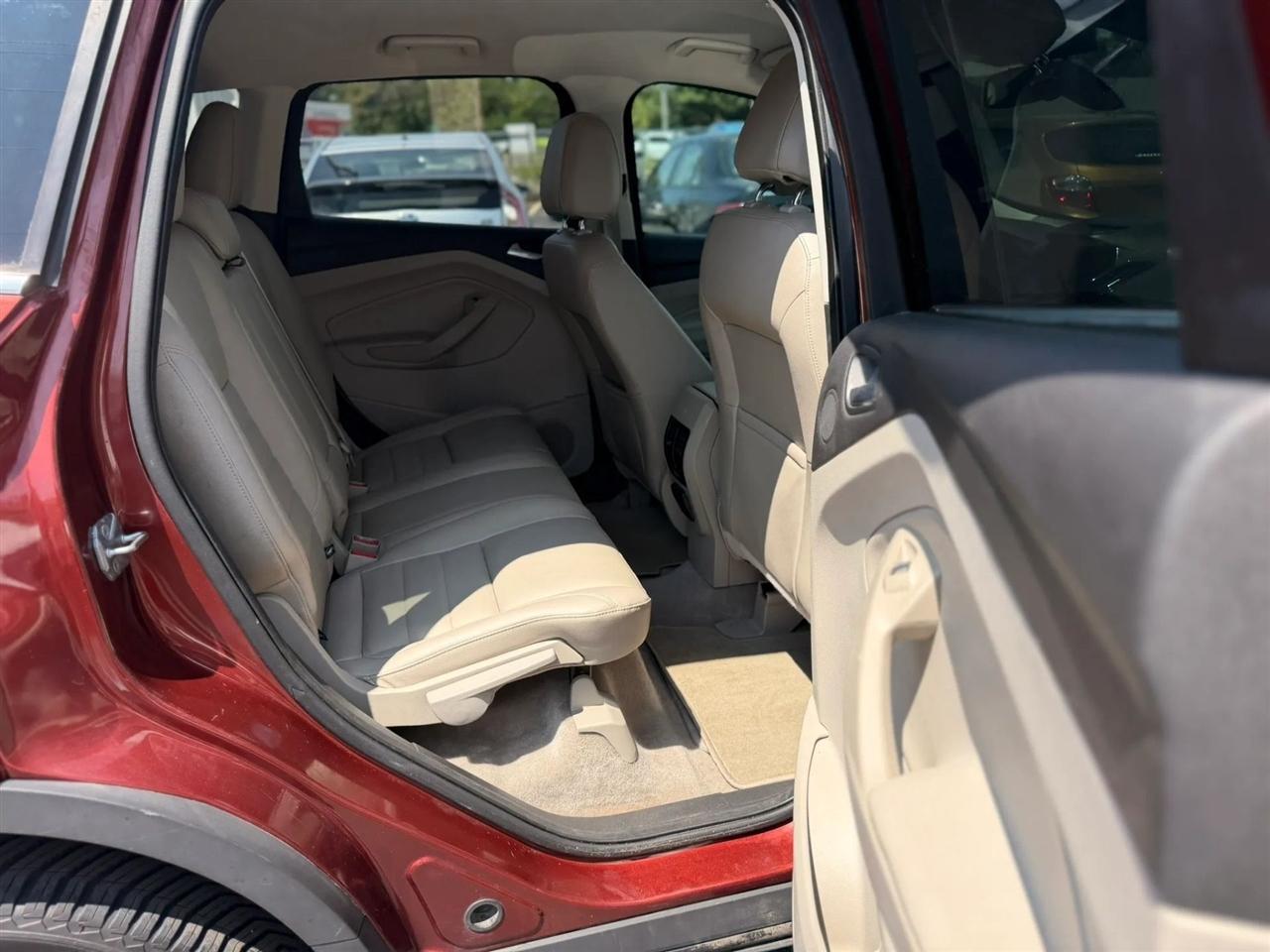Ford Escape Titanium FWD 2014