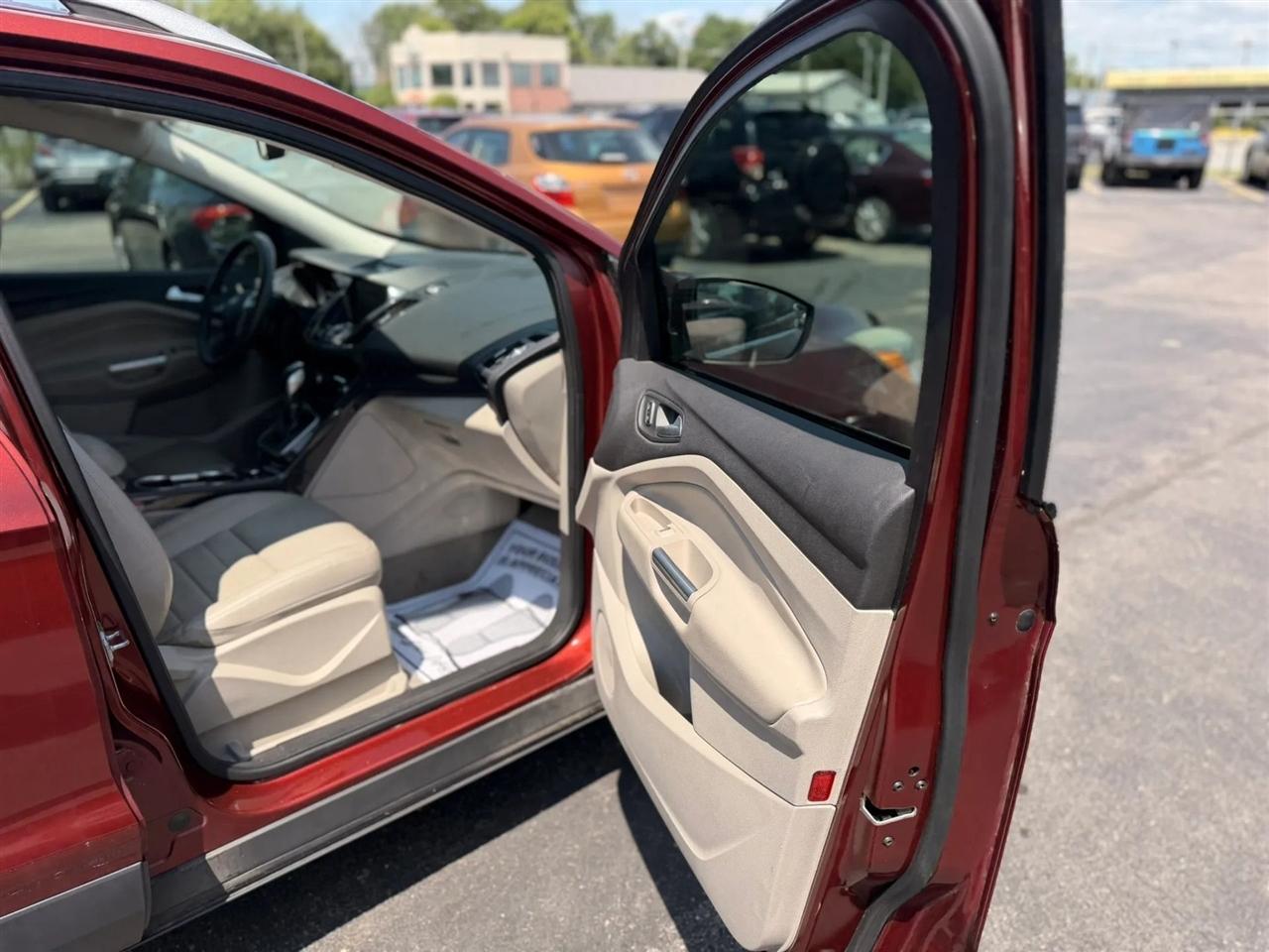 Ford Escape Titanium FWD 2014