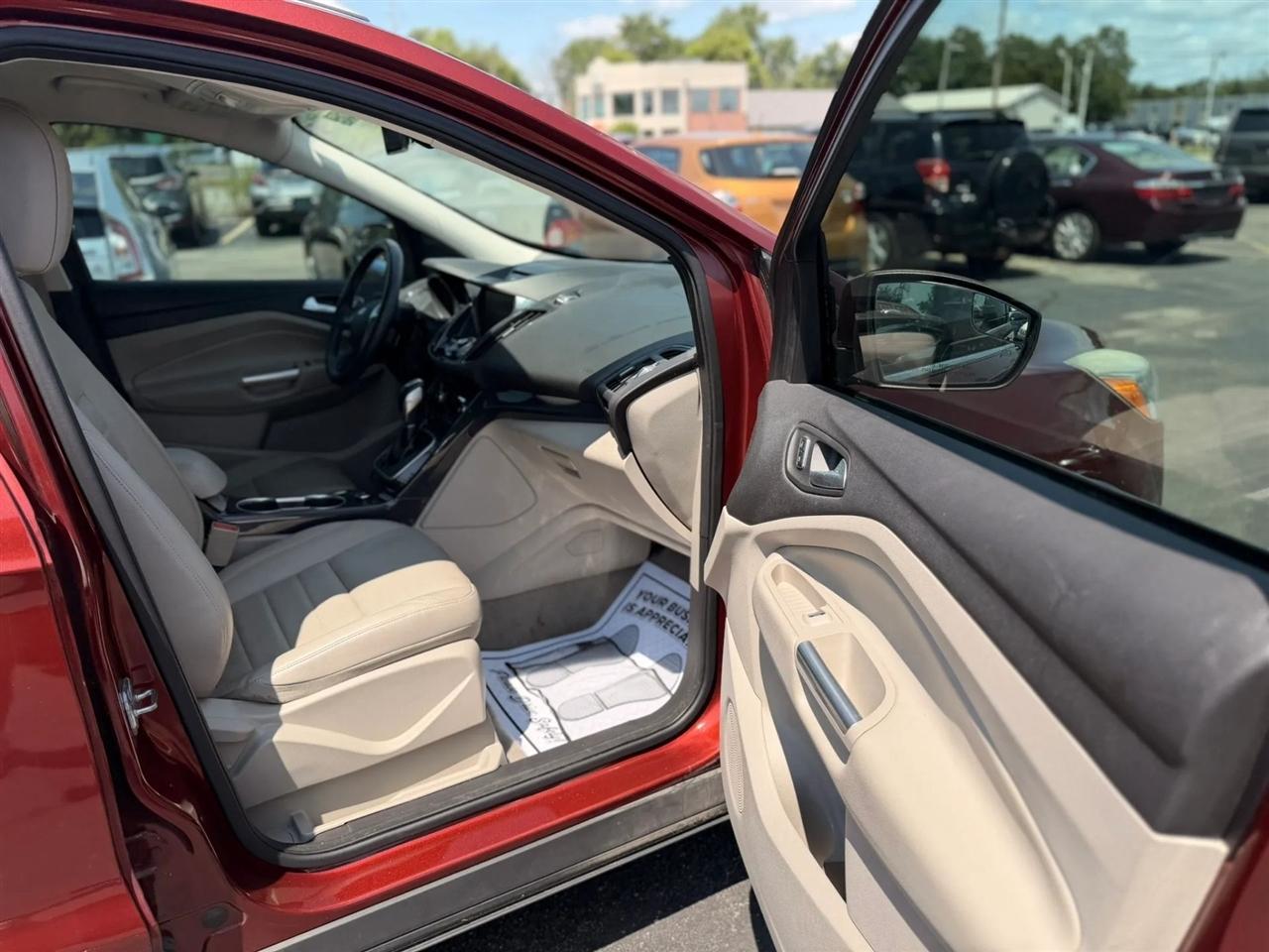 Ford Escape Titanium FWD 2014