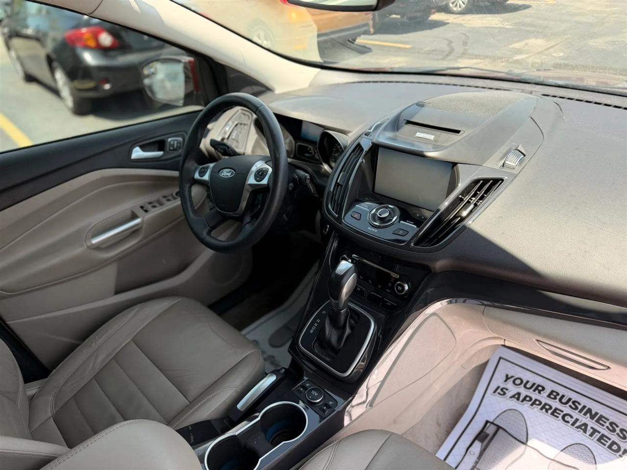 Ford Escape Titanium FWD 2014