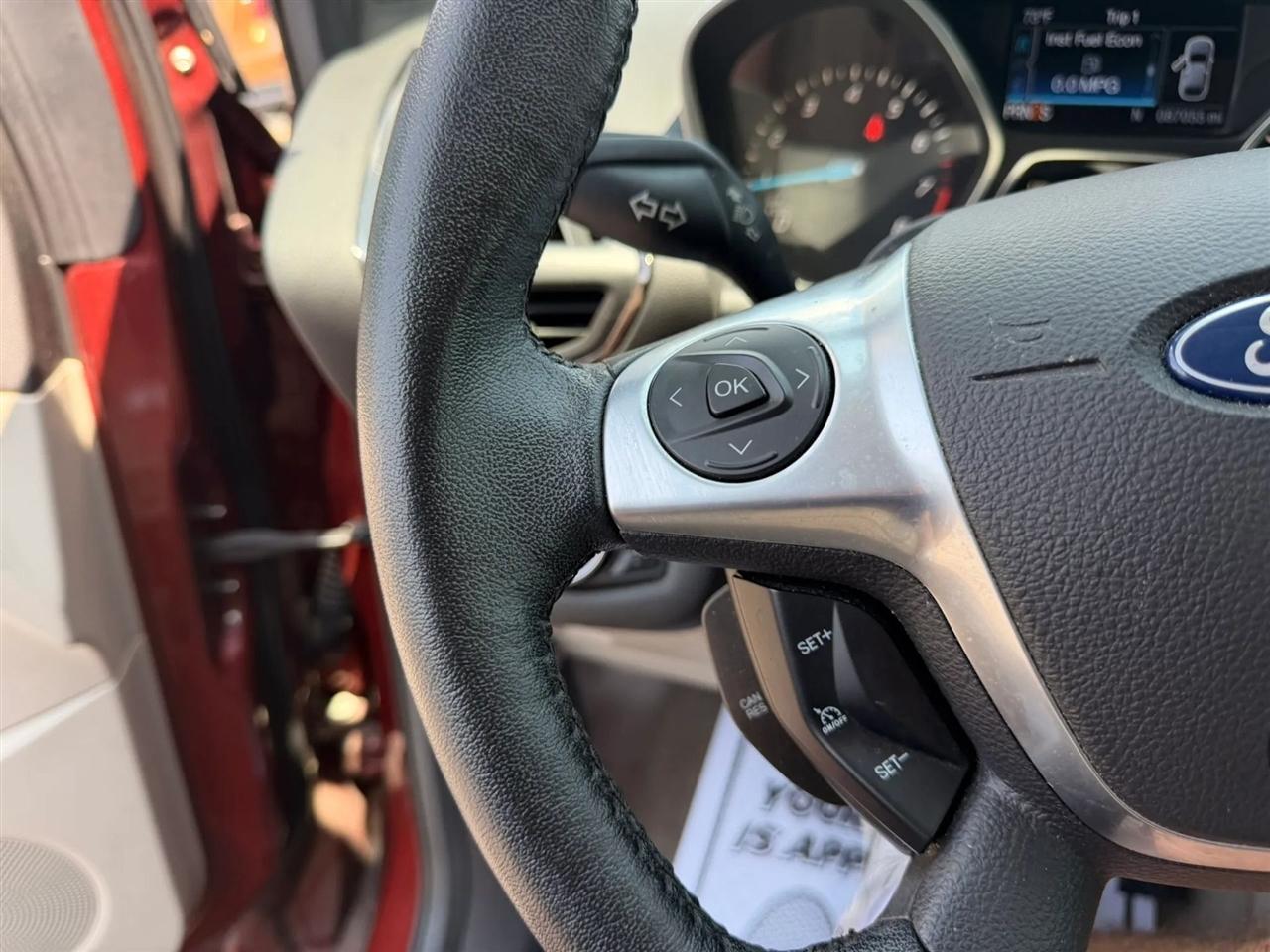 Ford Escape Titanium FWD 2014