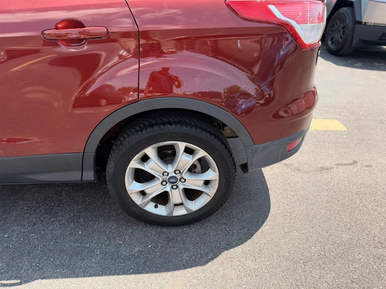 Ford Escape Titanium FWD 2014