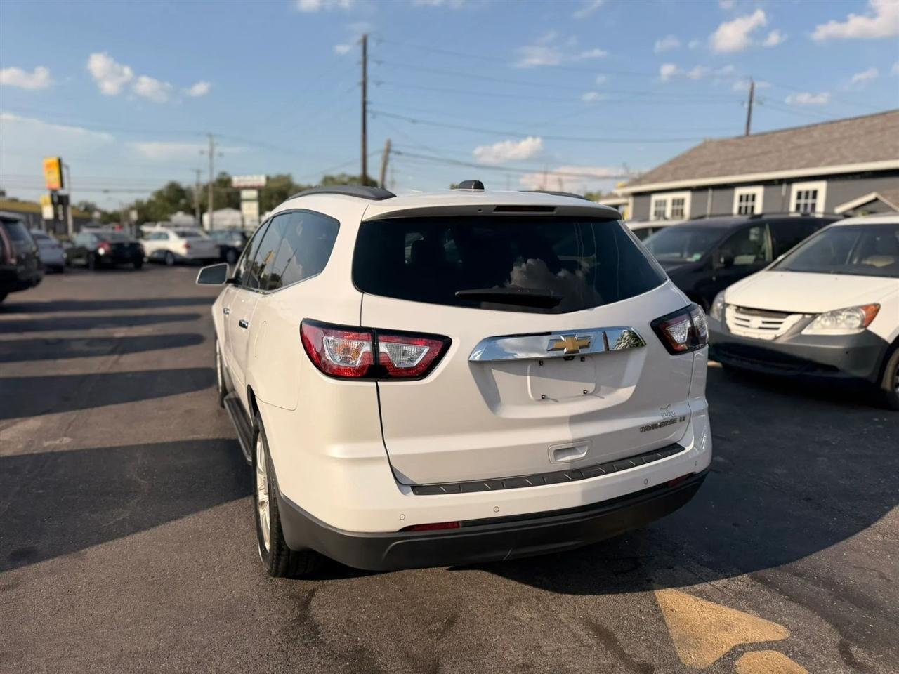 Chevrolet Traverse 1LT FWD 2016