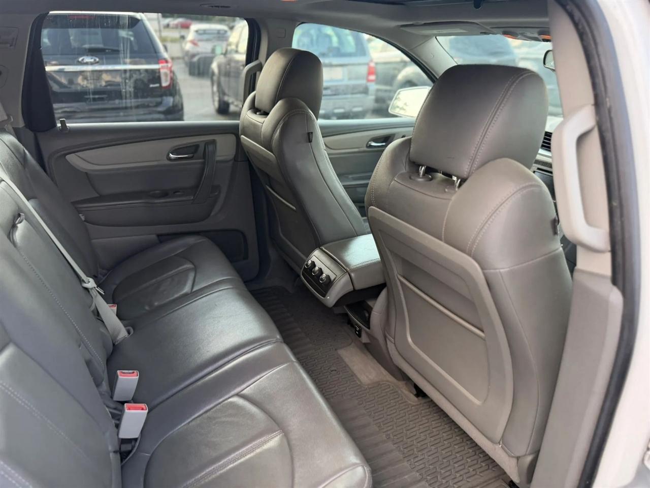 Chevrolet Traverse 1LT FWD 2016