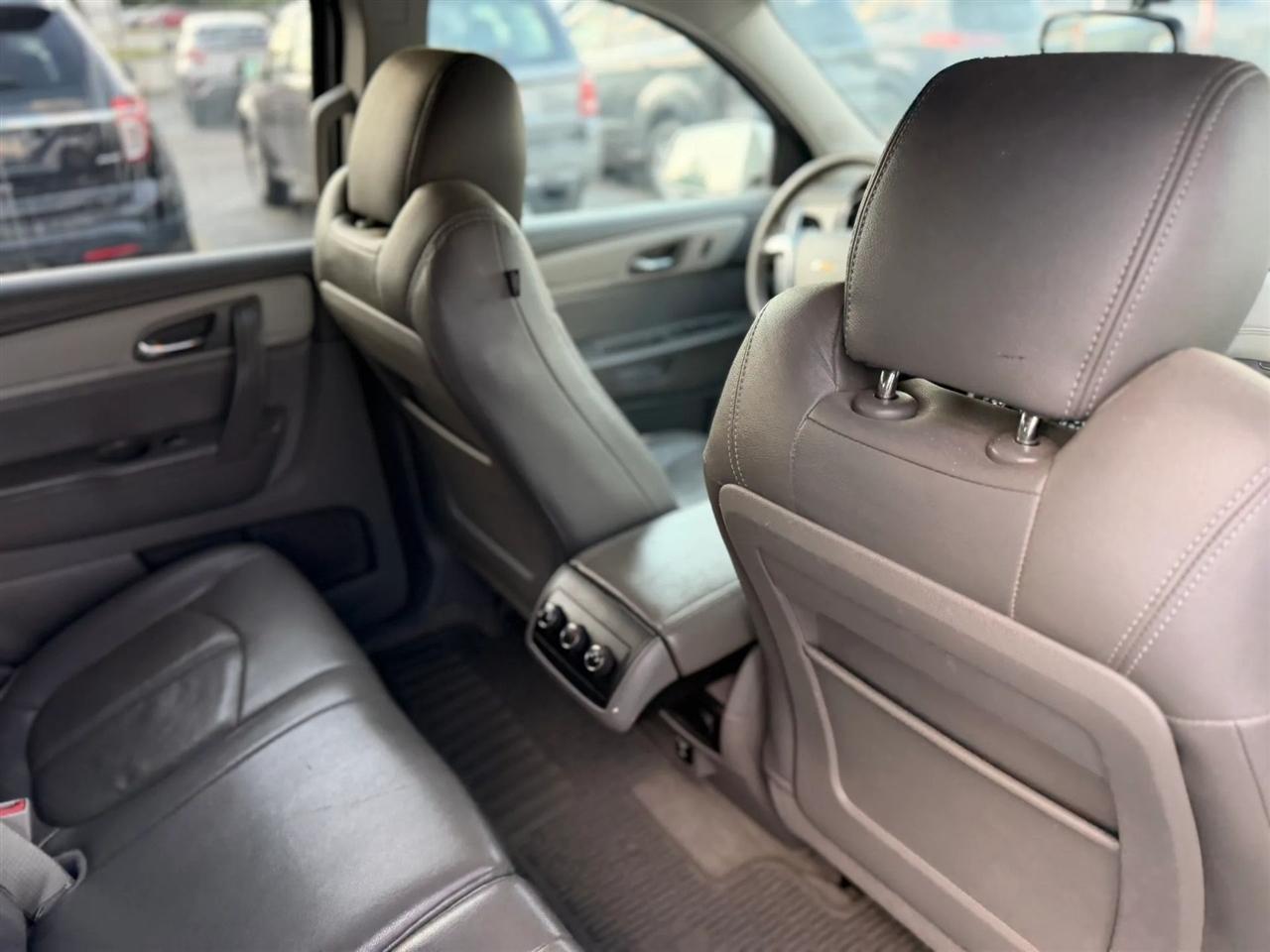 Chevrolet Traverse 1LT FWD 2016