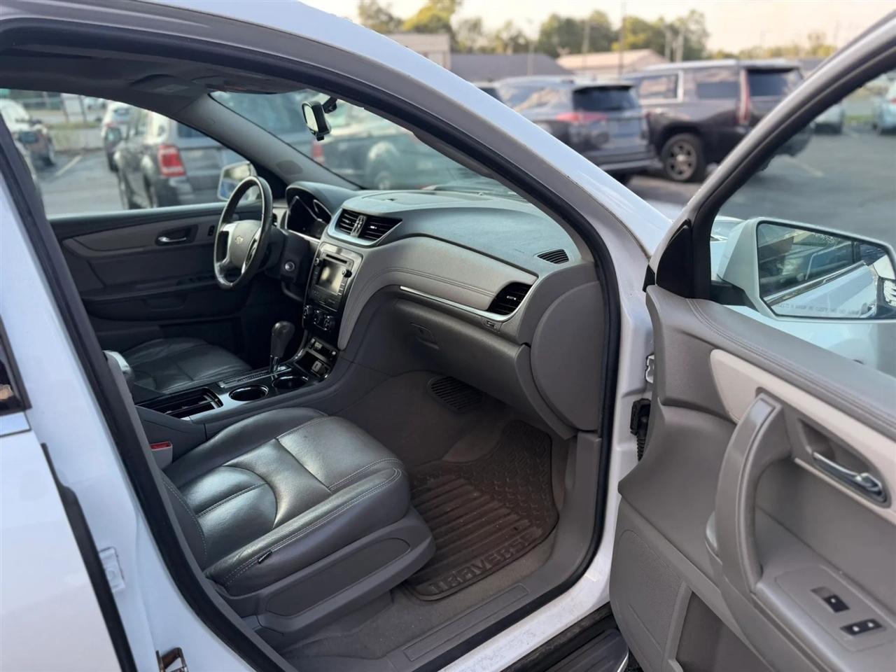 Chevrolet Traverse 1LT FWD 2016