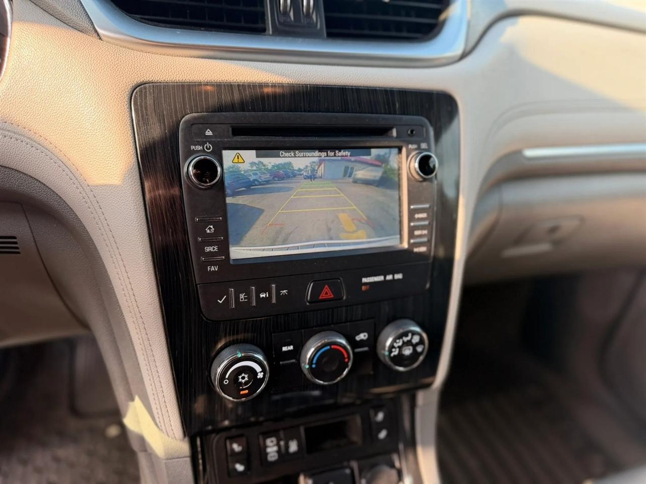 Chevrolet Traverse 1LT FWD 2016
