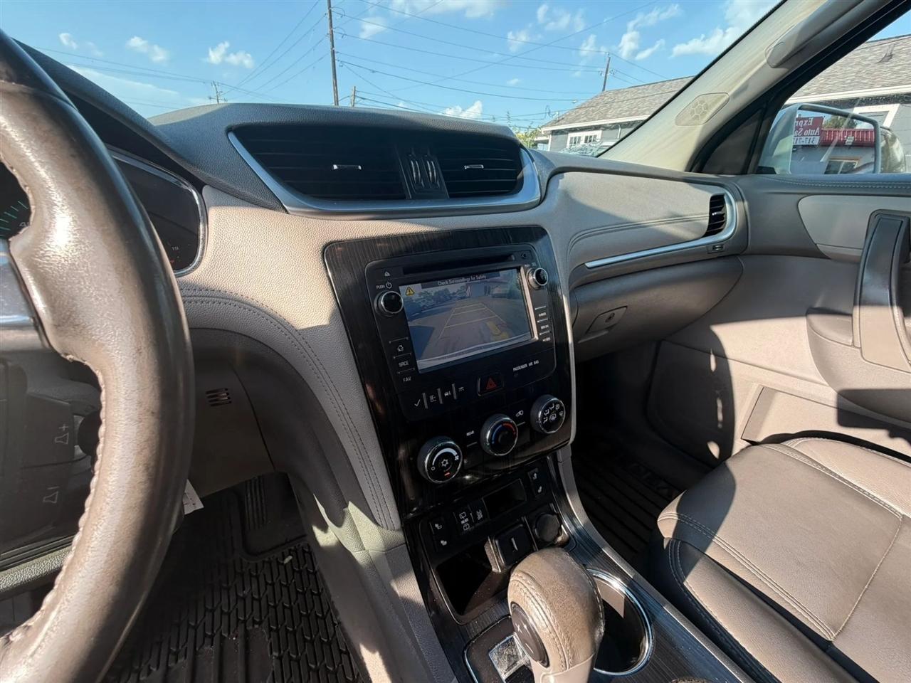 Chevrolet Traverse 1LT FWD 2016