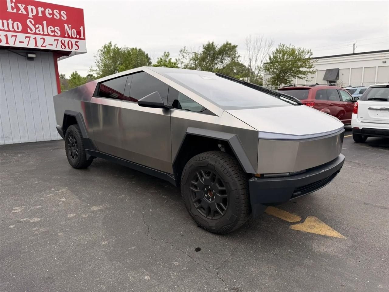 Tesla Cybertruck Base 2024