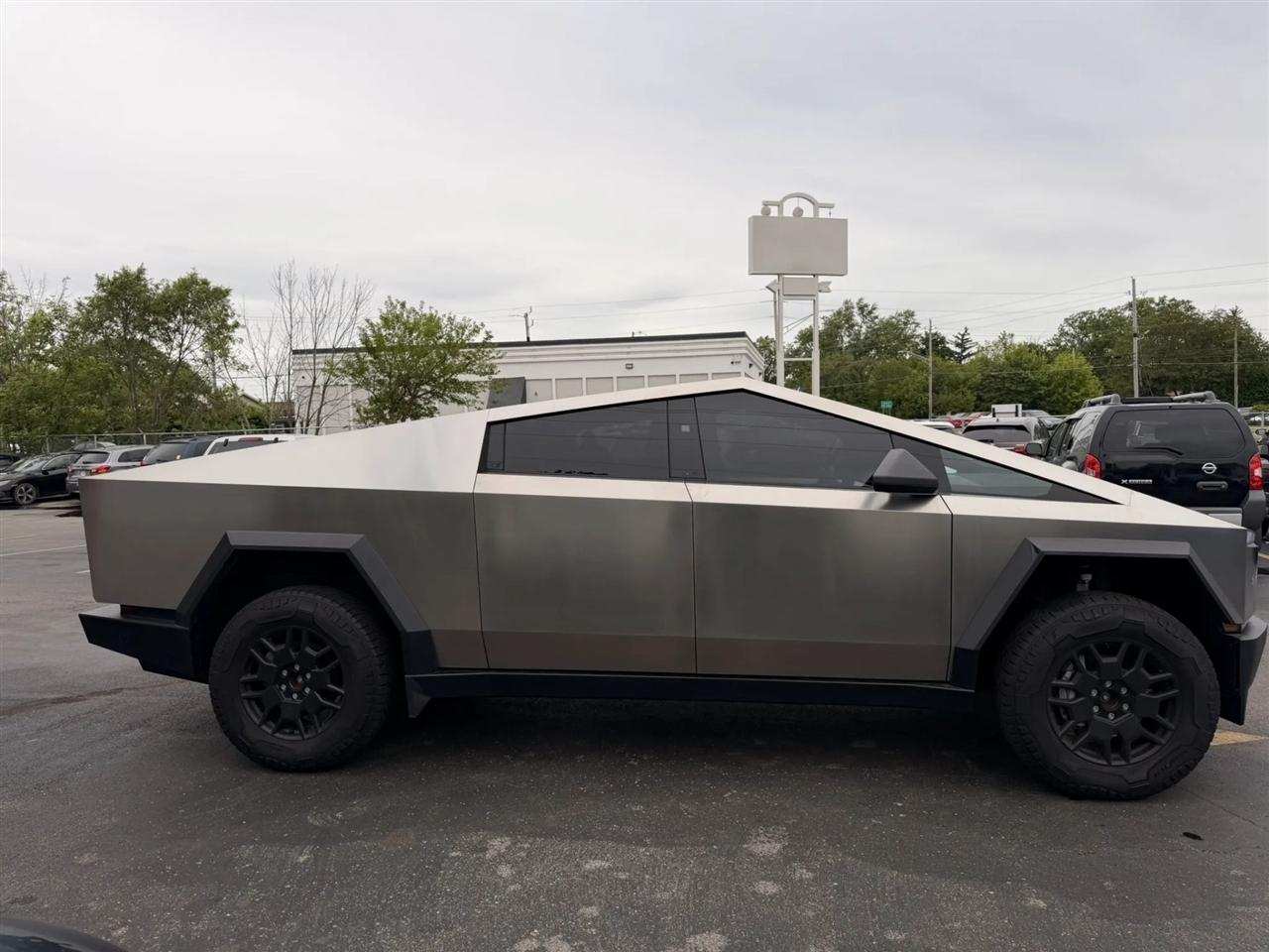 Tesla Cybertruck Base 2024
