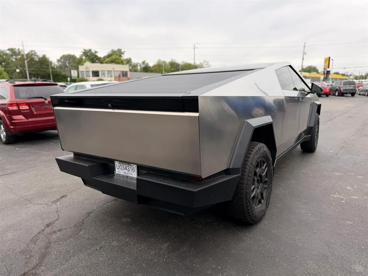 Tesla Cybertruck Base 2024