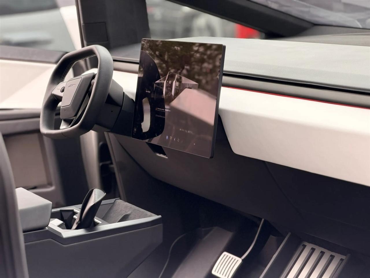 Tesla Cybertruck Base 2024