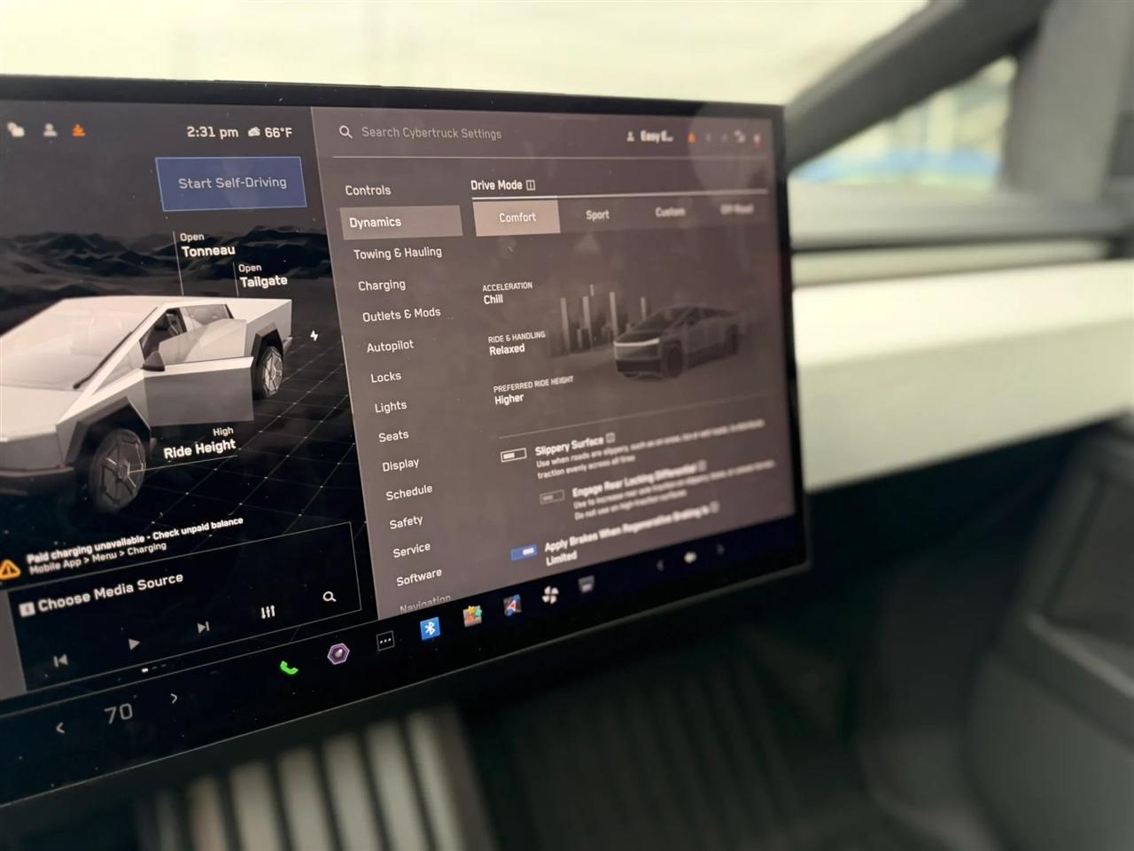 Tesla Cybertruck Base 2024