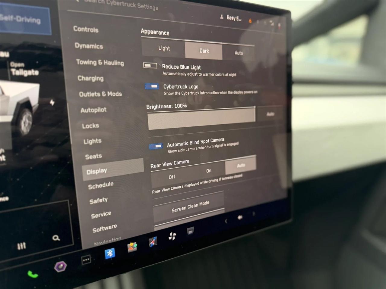 Tesla Cybertruck Base 2024