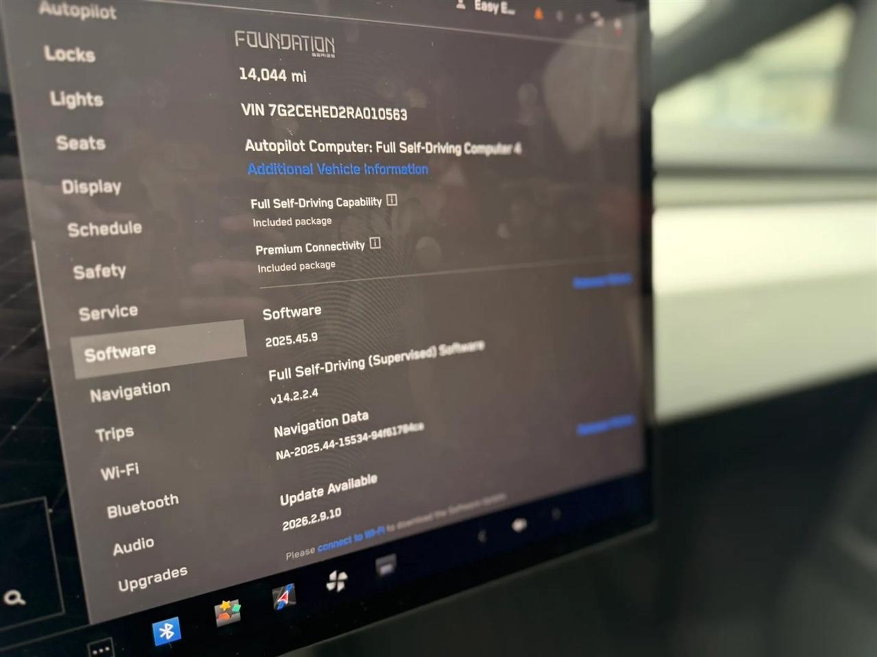 Tesla Cybertruck Base 2024