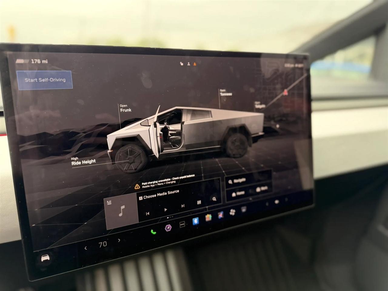 Tesla Cybertruck Base 2024