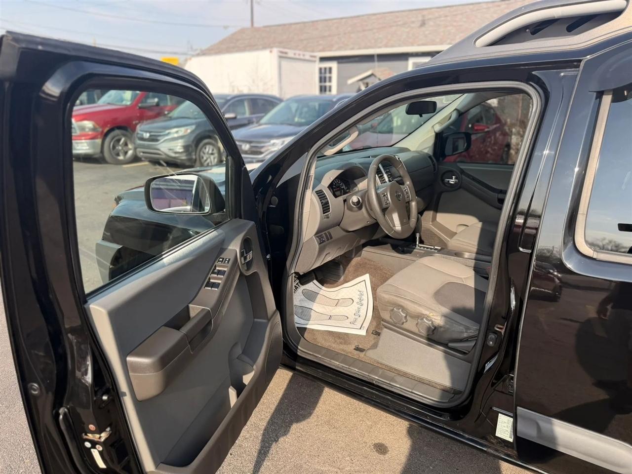 Nissan Xterra X 4WD 2014