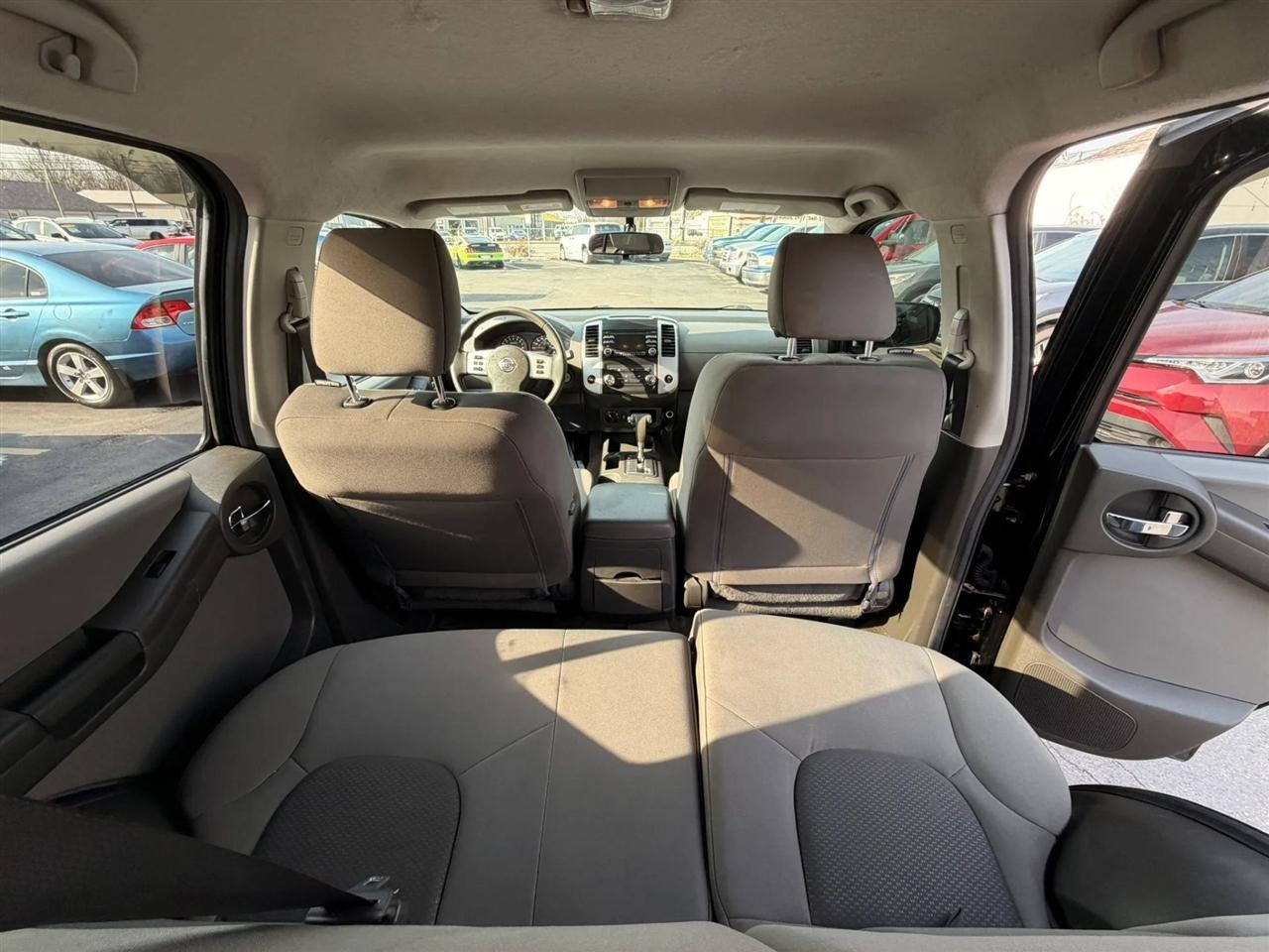 Nissan Xterra X 4WD 2014