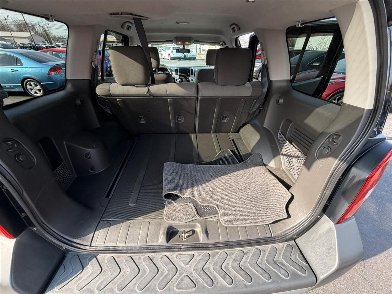 Nissan Xterra X 4WD 2014