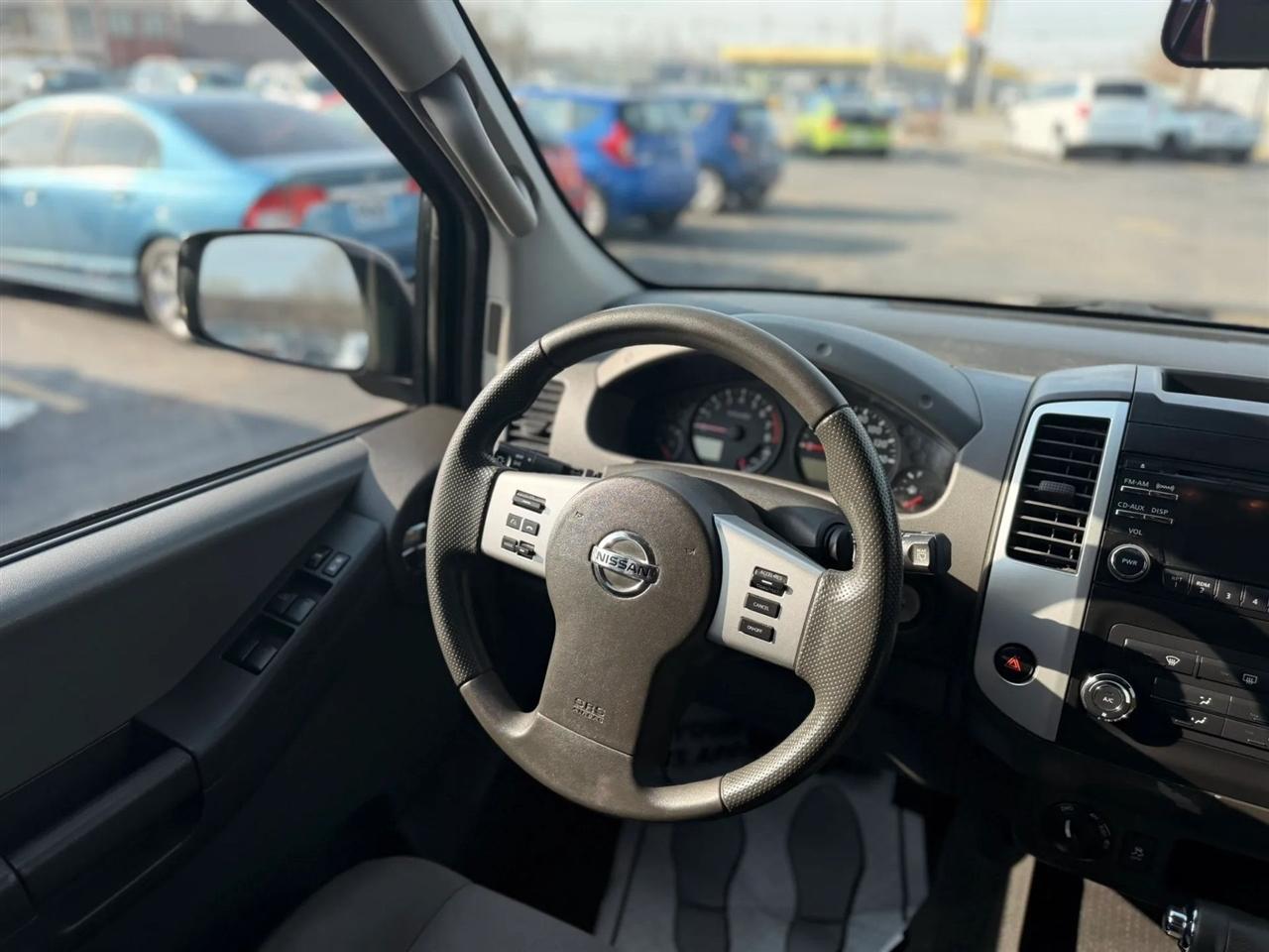 Nissan Xterra X 4WD 2014