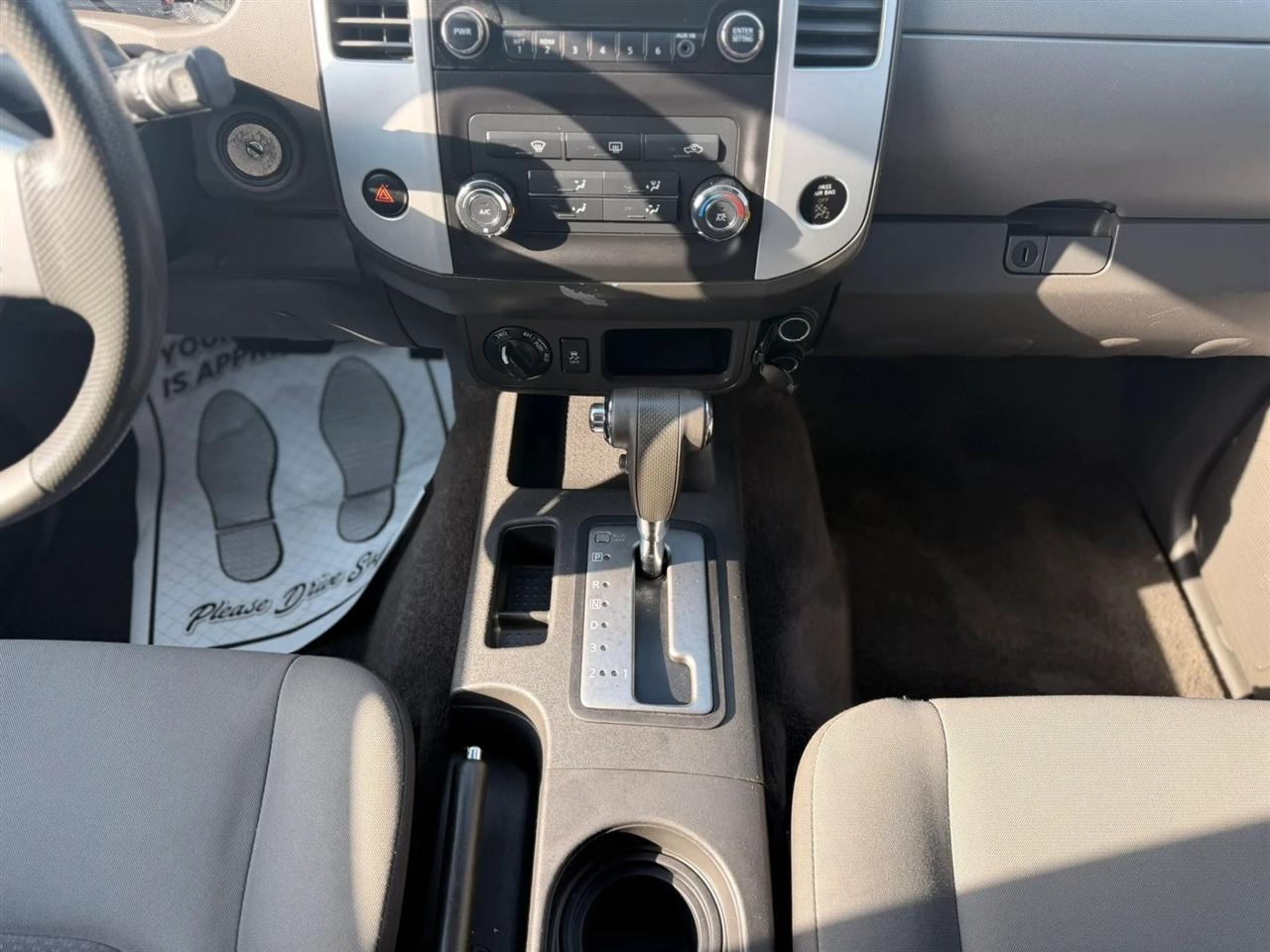 Nissan Xterra X 4WD 2014