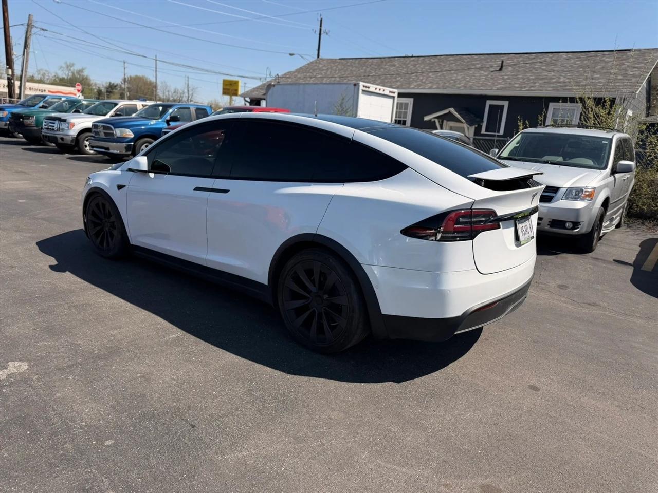 Tesla Model X Base 2022