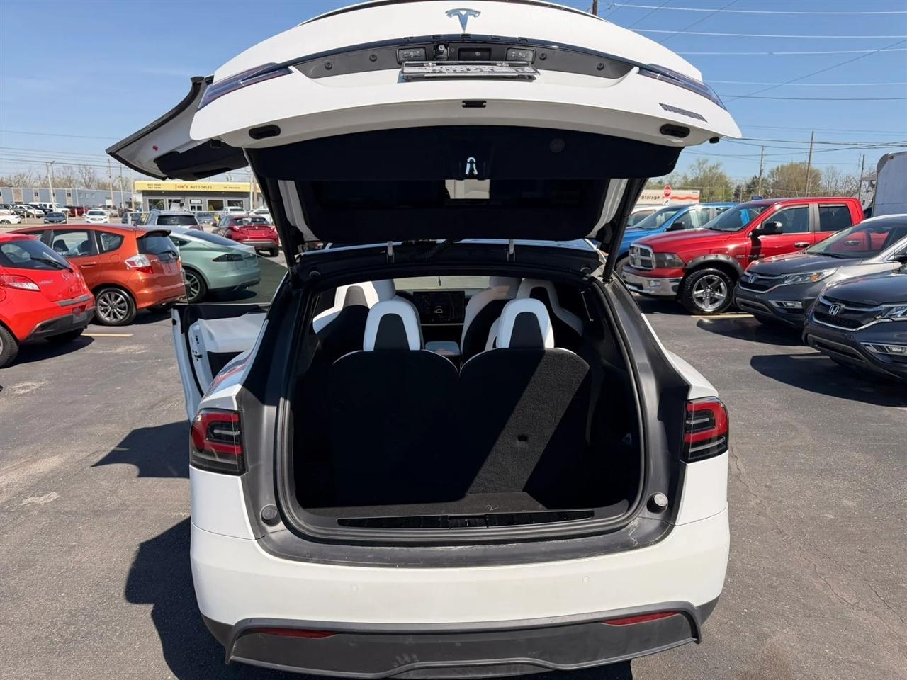 Tesla Model X Base 2022