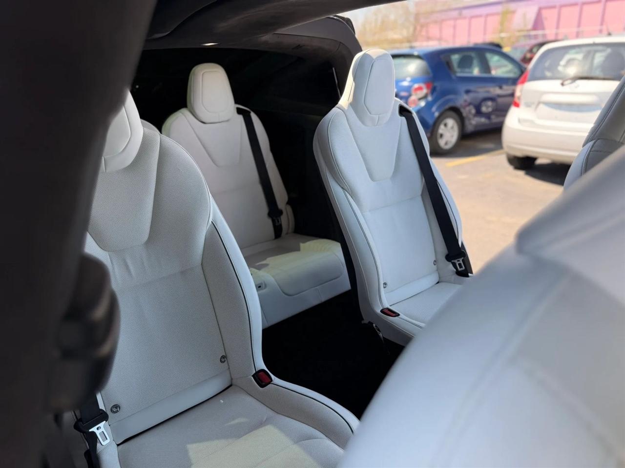 Tesla Model X Base 2022