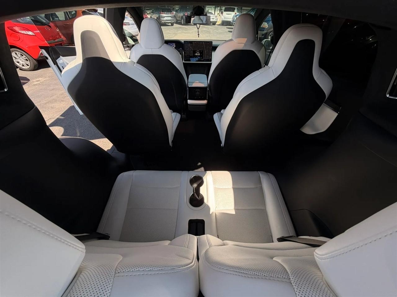Tesla Model X Base 2022