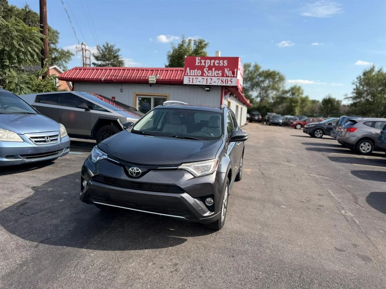 Toyota RAV4 Limited AWD 2017