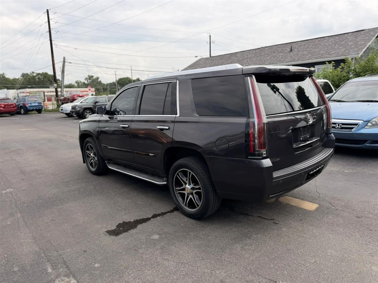 Cadillac Escalade Luxury 4WD 2015