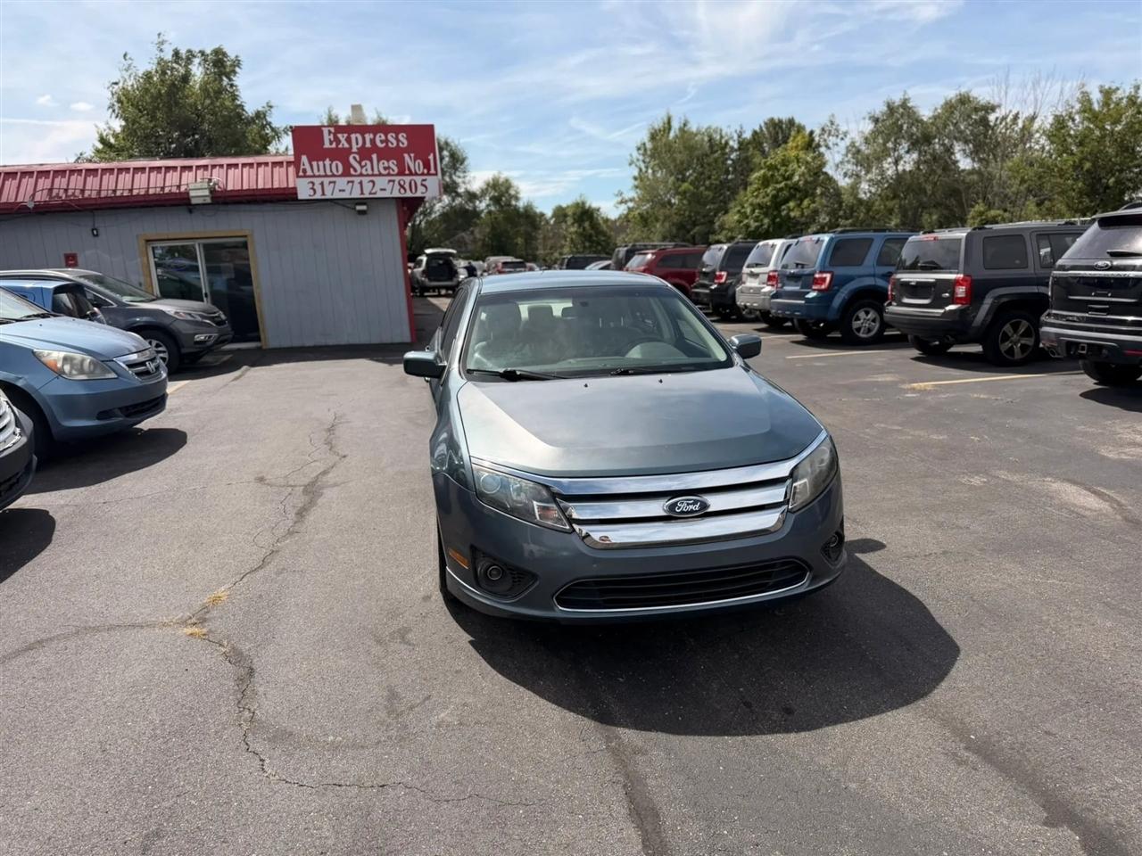 Ford Fusion SE 2012