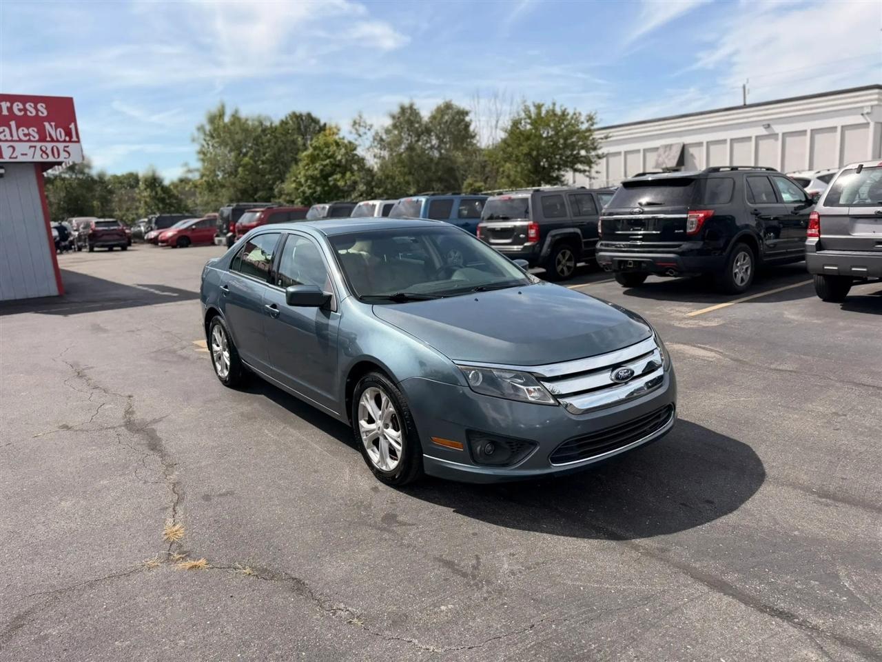 Ford Fusion SE 2012
