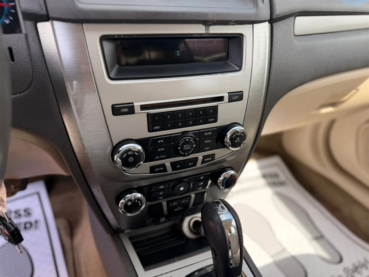Ford Fusion SE 2012