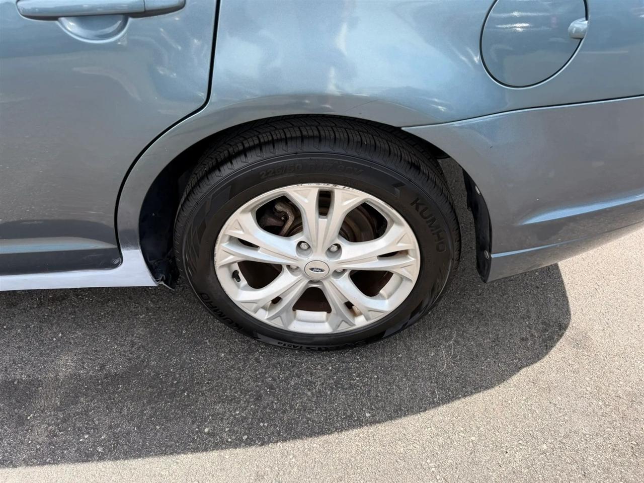 Ford Fusion SE 2012