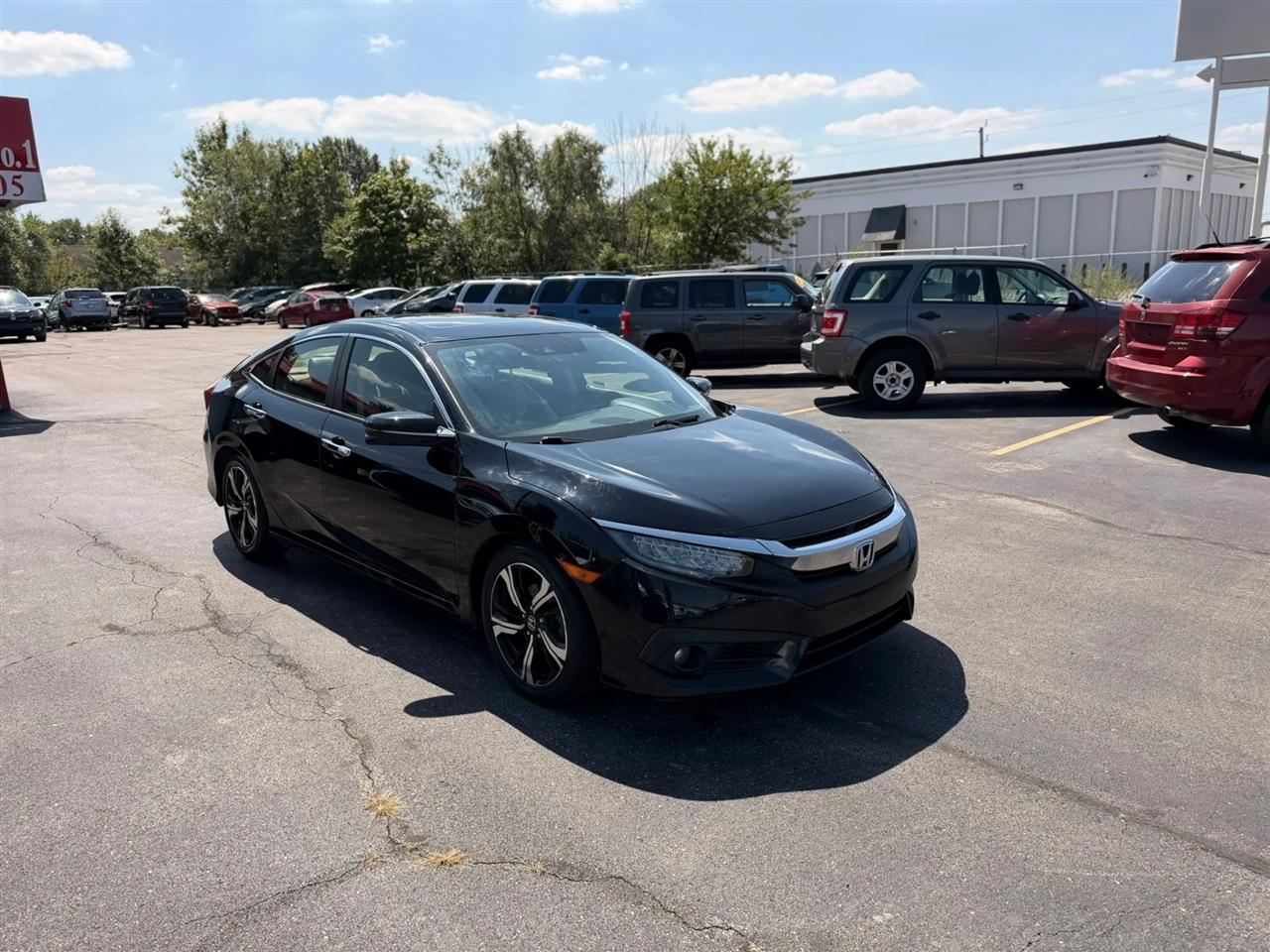 Honda Civic Touring Sedan CVT 2018