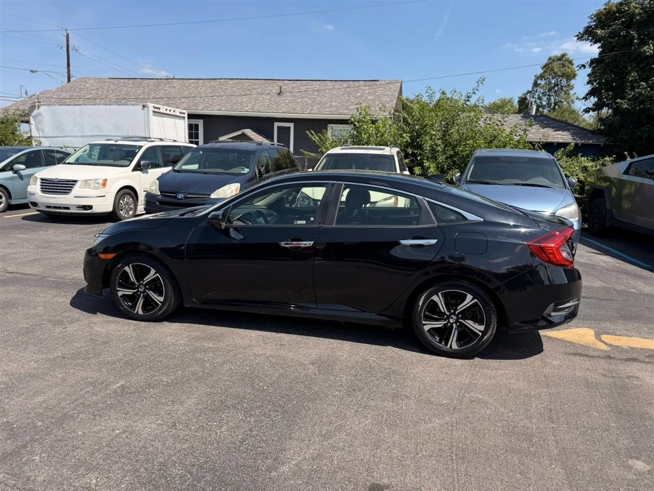 Honda Civic Touring Sedan CVT 2018