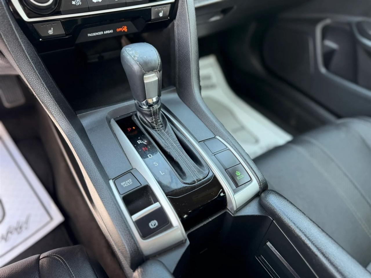 Honda Civic Touring Sedan CVT 2018