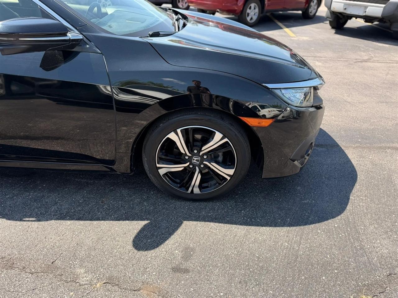 Honda Civic Touring Sedan CVT 2018